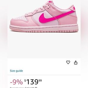 › Triple Pink low dunks 2.5 youth size